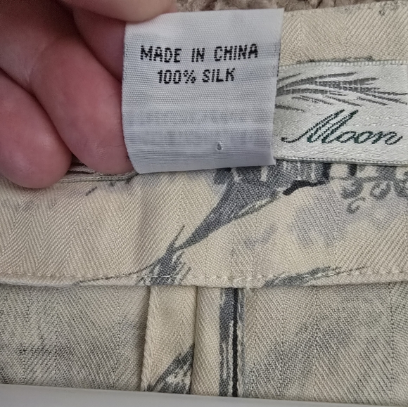 Pineapple Moon Silk Vest / Top - Picture 6 of 6